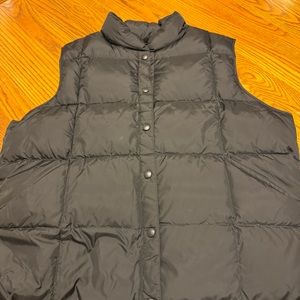Lands end vest like brand new only wore a couple of times